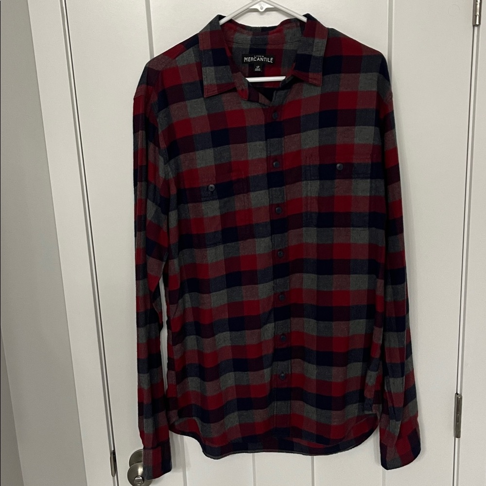 Red and Blue Plaid Button-Up Flannel Shirt Size Large Tall.